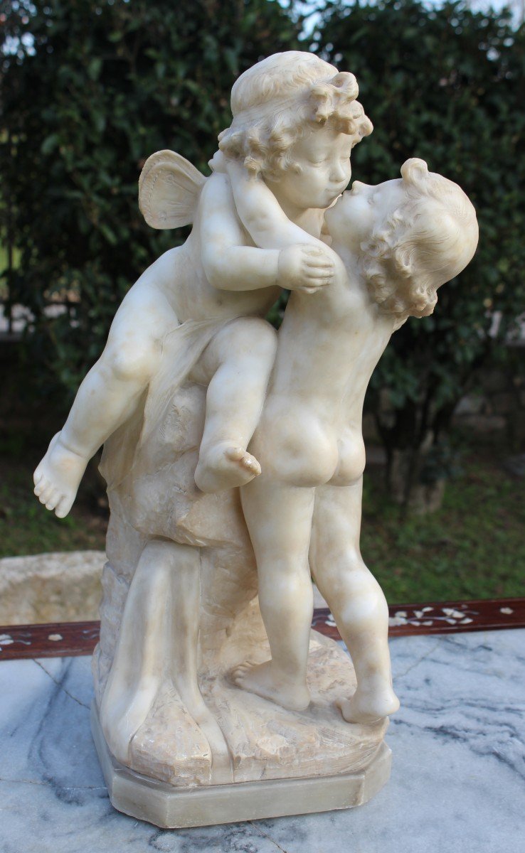 SCULTURA IN ALABASTRO "L'AMORE", ITALIA FINE XIX SECOLO.