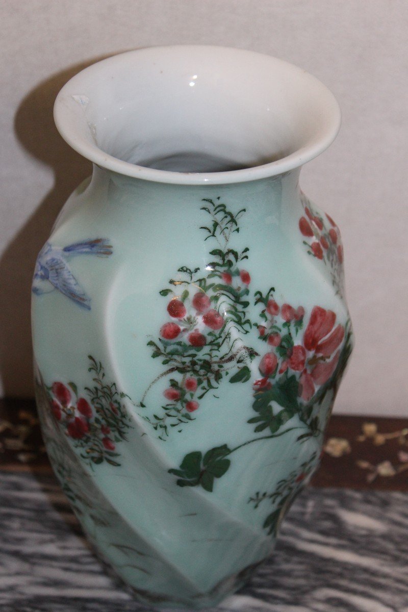 VASO IN PORCELLANA GIAPPONESE CELADON, GIAPPONE FINE XIX SECOLO.-photo-1