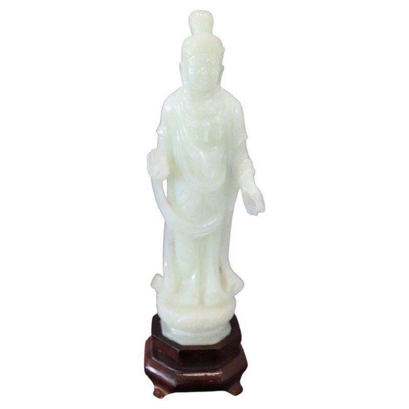 Buddha in giada intagliata, metà del XX secolo