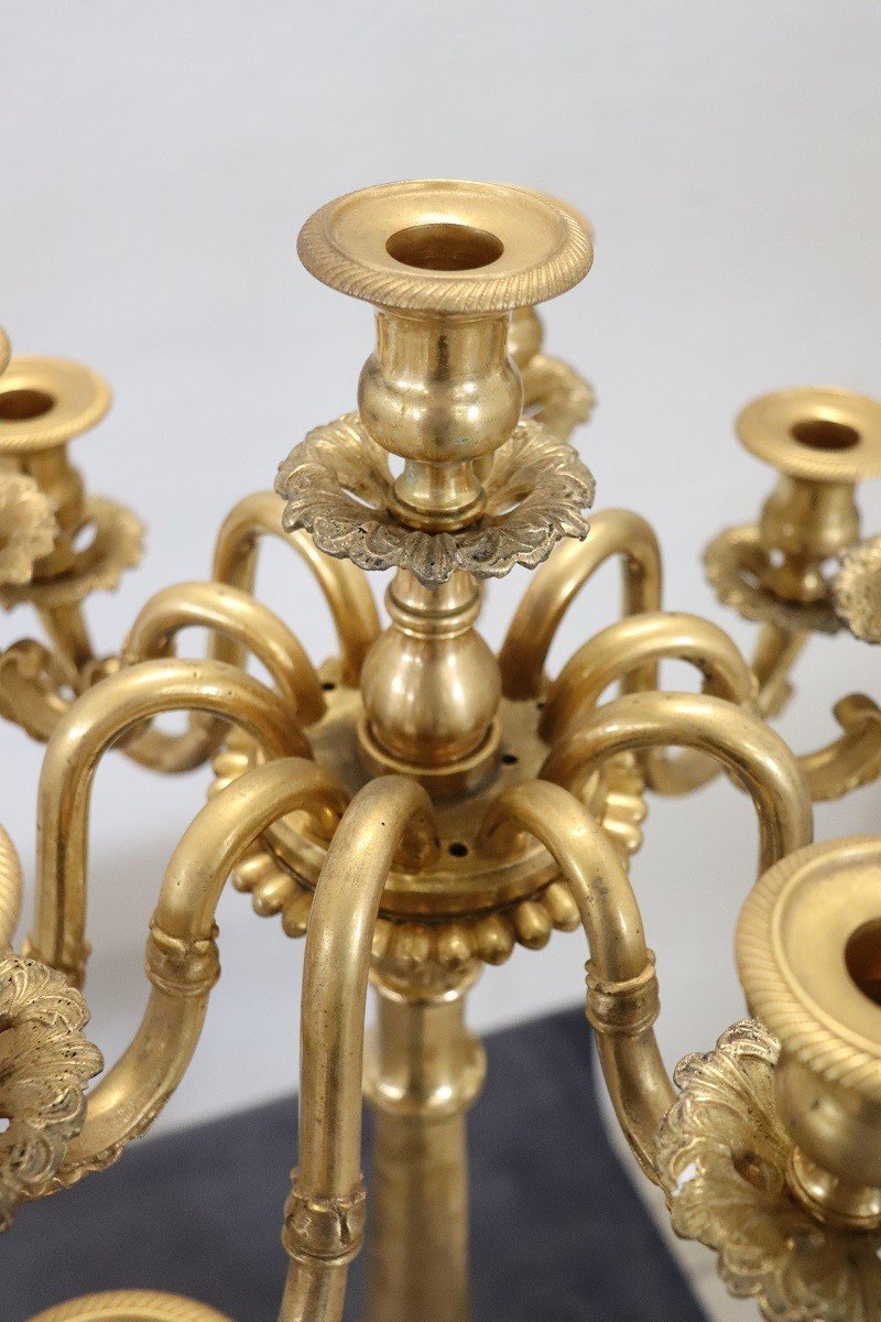 Candelabri antichi in bronzo dorato con undici luci, fine XIX secolo, set di 2-photo-3