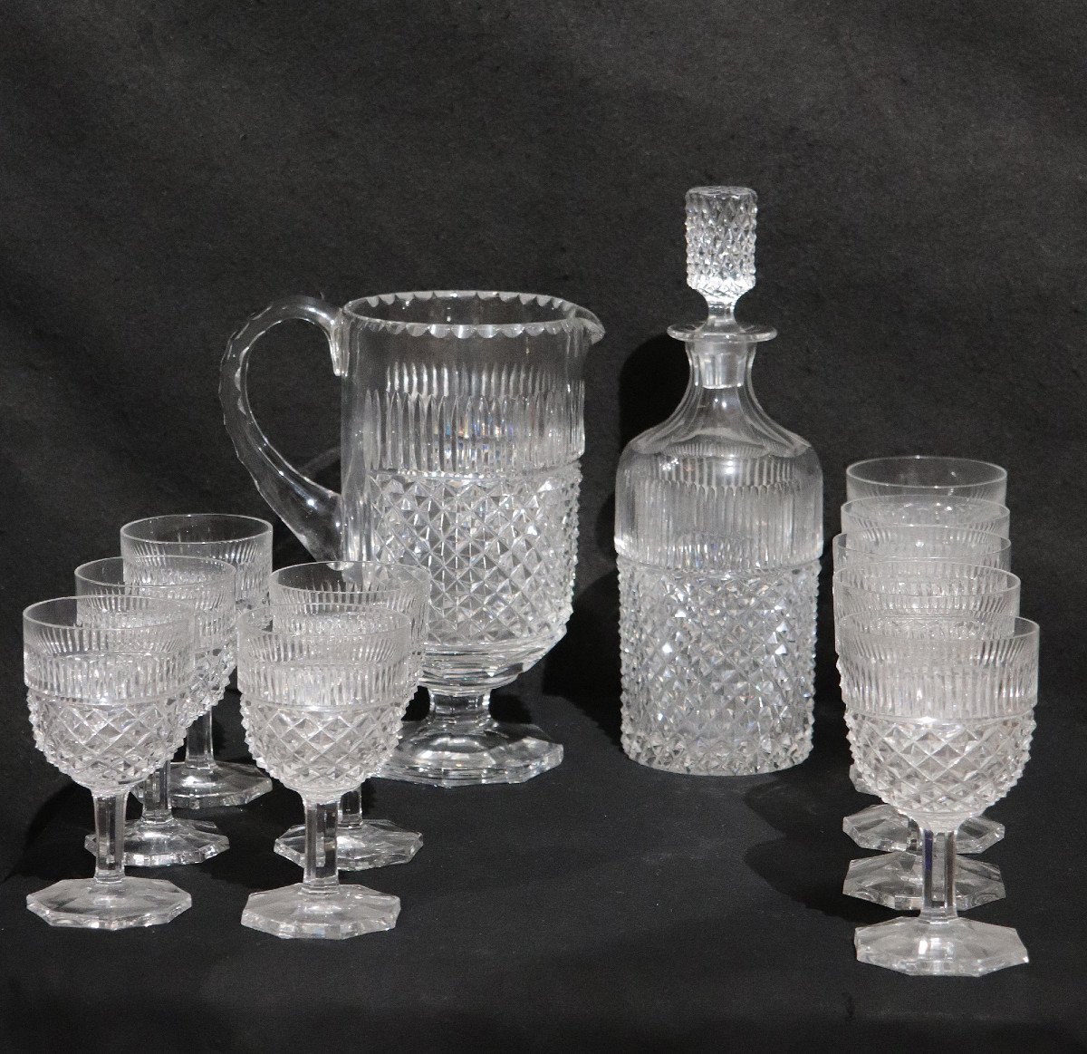 Servizio di 10 bicchieri, caraffa e decanter, In cristallo, anni 50