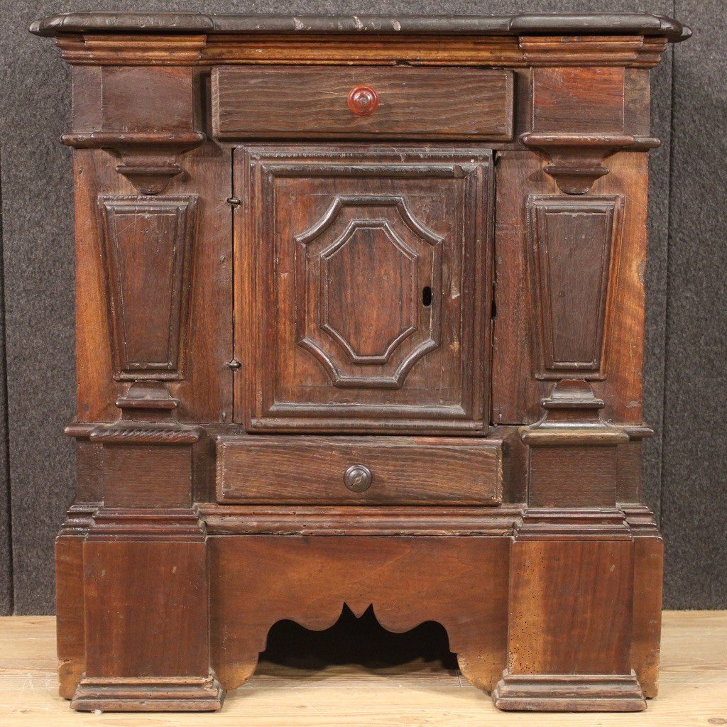 Piccola credenza in legno in stile Luigi XIV-photo-5