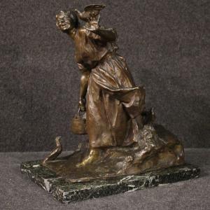 Scultura italiana in bronzo Contadinella del XX secolo