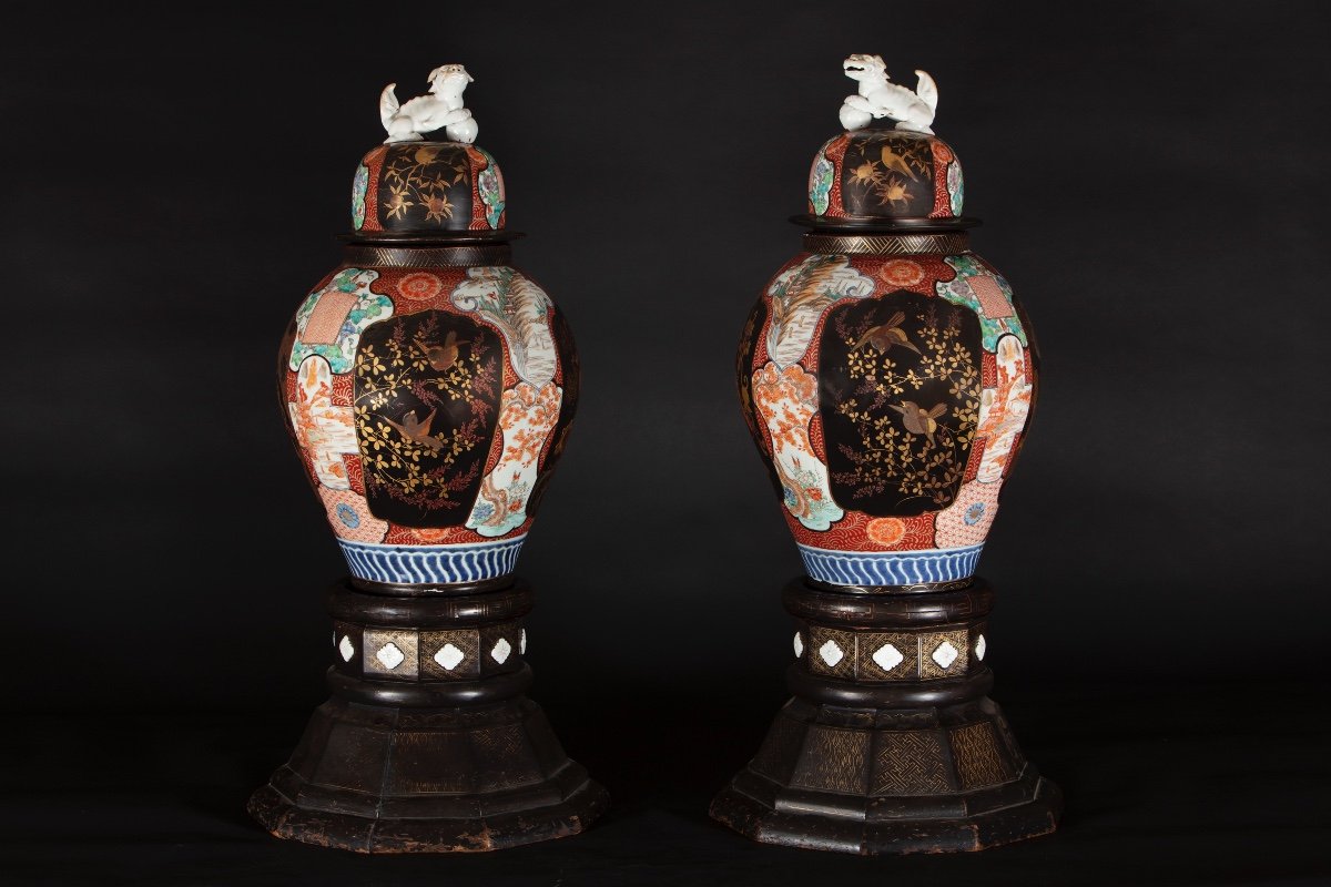 Paire De Vases Imari Japon 19ème Siècle