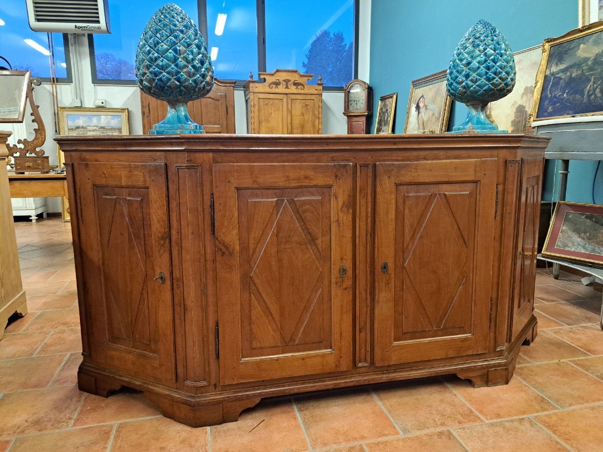 Credenza scantonata in ciliegio a 4 porte  del '700