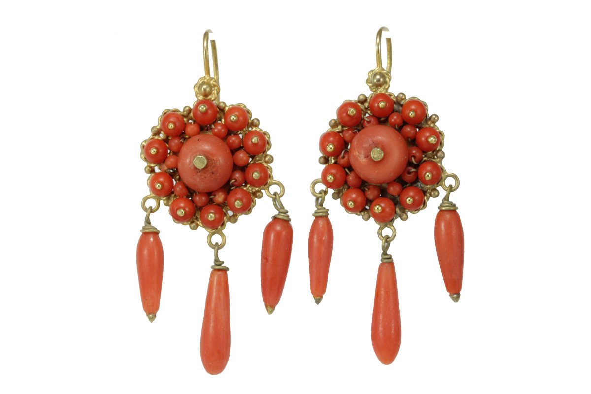 Boucles d'Oreilles Anciennes Or Corail