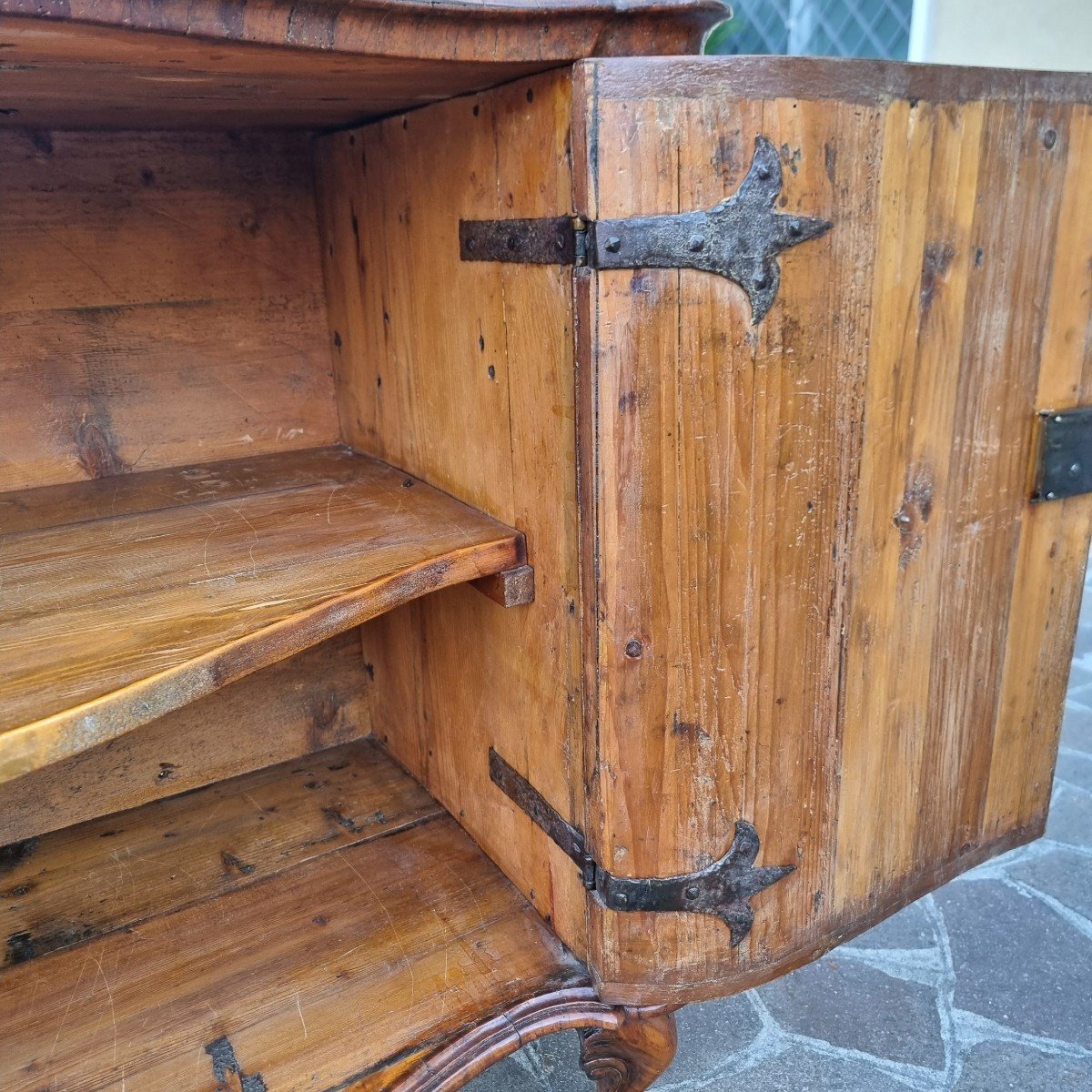 Raffinata Credenza in Radica di Noce dell’800 da Palazzo Veneziano-photo-5