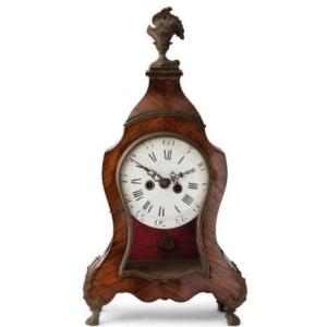 Antico orologio Luigi XV in legno e bronzi
