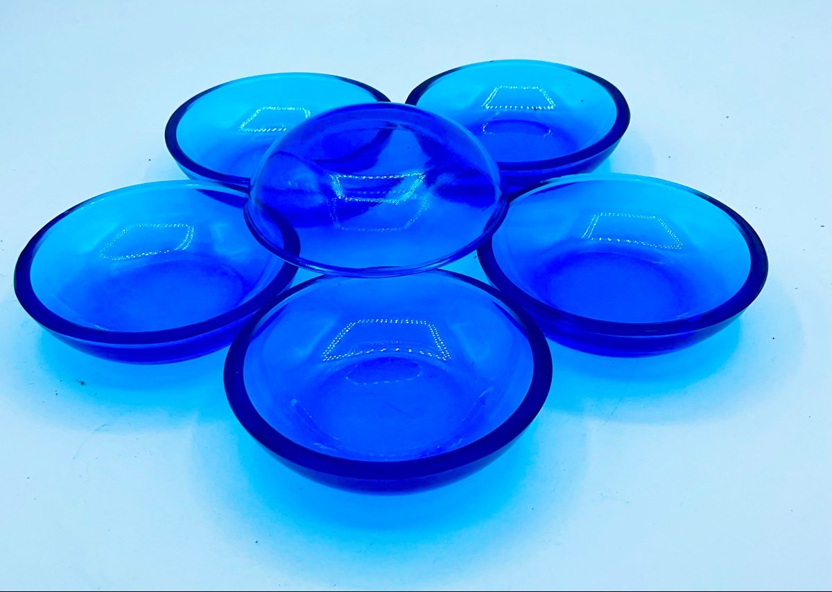 Morano glass small dishes set of 6, in dark blue saphire