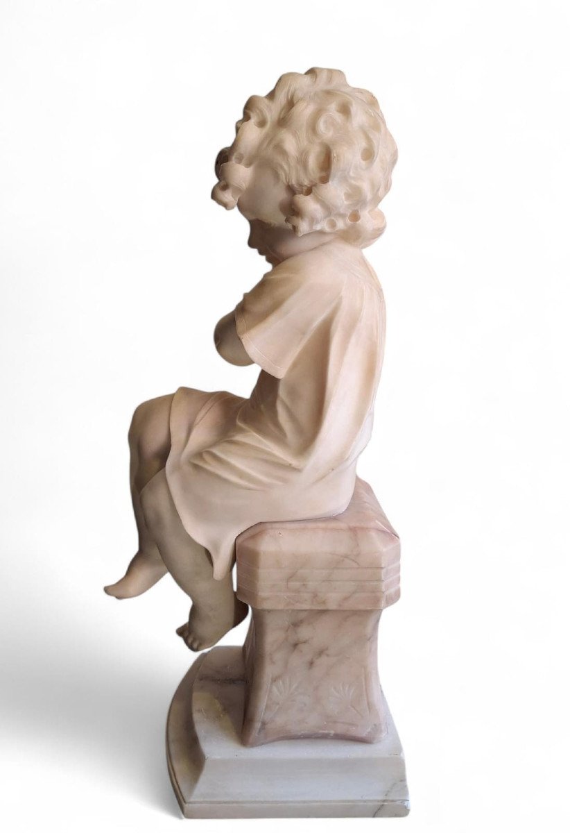 Scultura raffiurante Bambina con uccellino-photo-2