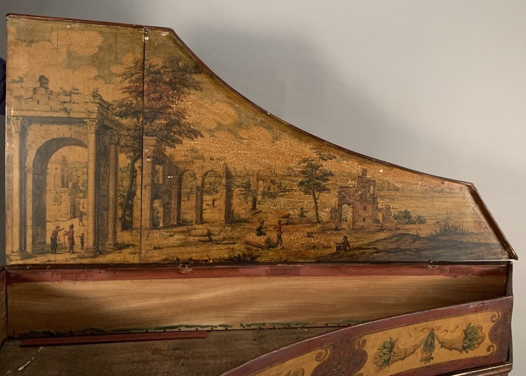 Spinetta in legno intagliato, laccato e dipinto. Venezia, XIX secolo.-photo-2