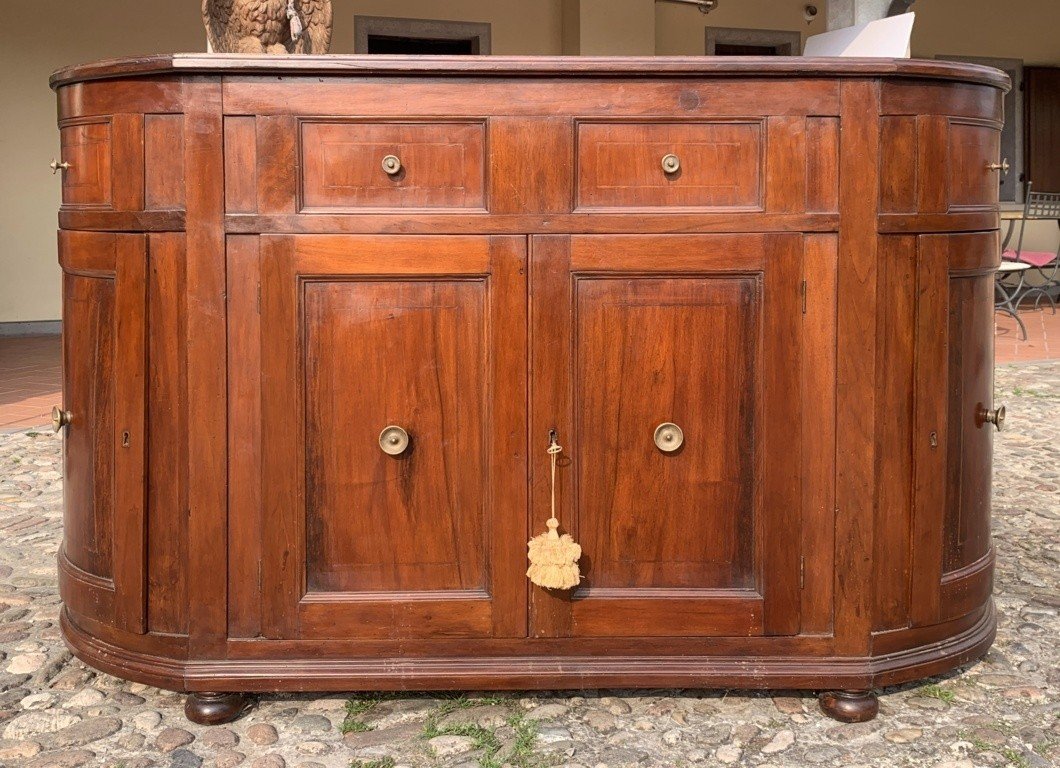 Credenza a madia in legno di ciliegio massello. Veneto, XVIII-XIX sec. -photo-3